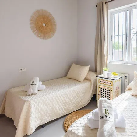 Tablazos 29 Nerja By Ruralidays * فريجيليانا